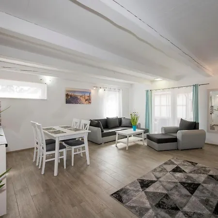 Ambre Letniskowe * 웨바