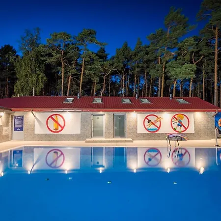 Ambre Letniskowe 펜션 웨바