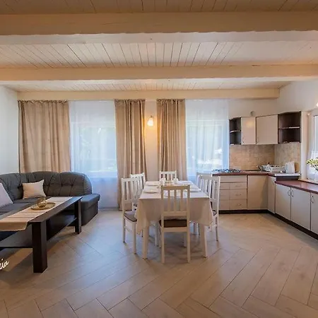 Ambre Letniskowe 別荘