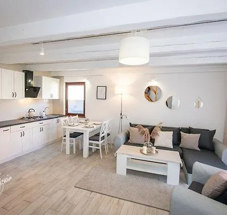 Ambre Letniskowe 펜션 *