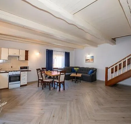 Ambre Letniskowe 펜션 웨바