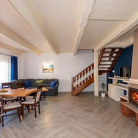 Ambre Letniskowe 웨바